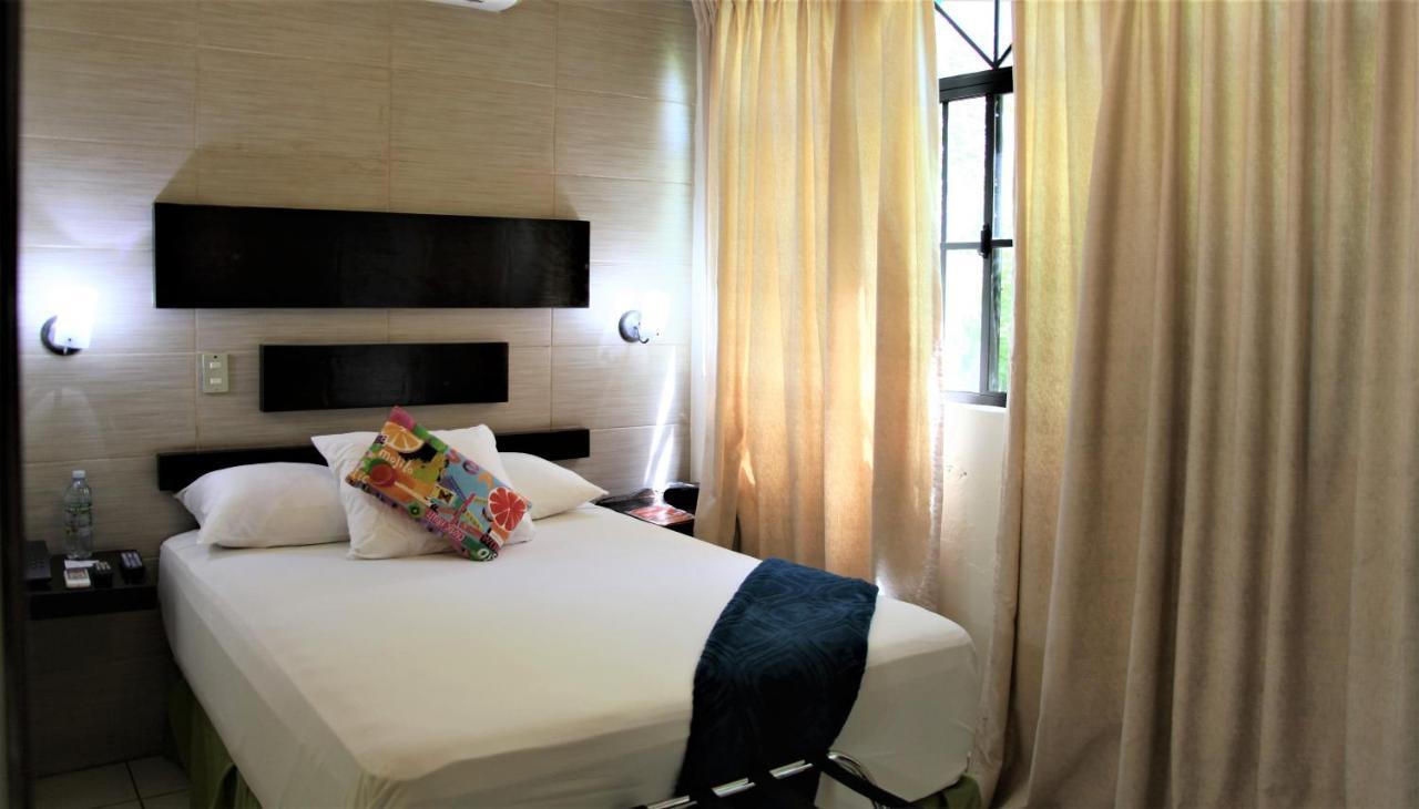 Villa del Angel Hotel San Salvador Buitenkant foto